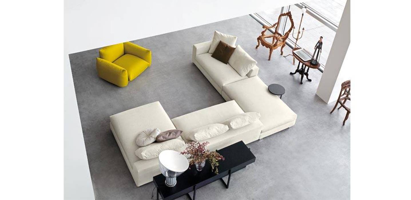 Elegant Designer Sofa's, Spacio Collections Spacio Collections モダンデザインの リビング 革 灰色 ソファー＆アームチェア