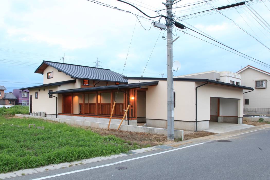 大きな輪の家, 田村建築設計工房 田村建築設計工房 Rumah Gaya Asia