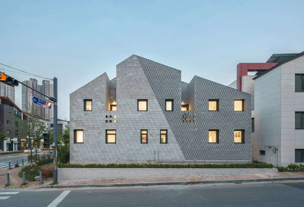 THE MASONRY, stpmj stpmj Rumah Modern