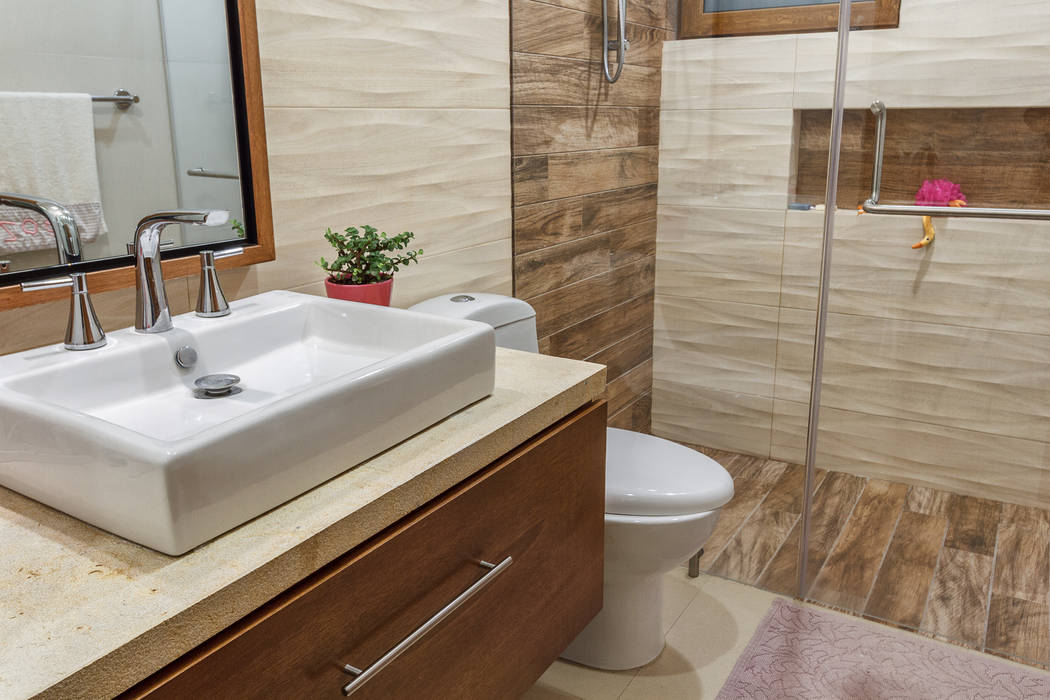 Baño homify Baños modernos