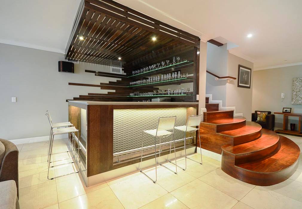 homify Modern wine cellar