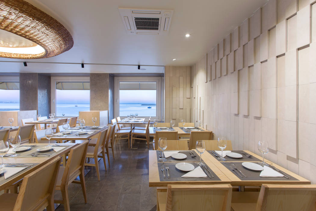 Restaurante M.A.R. Cascais, atelier B-L atelier B-L مساحات تجارية خشب رقائقي مطاعم