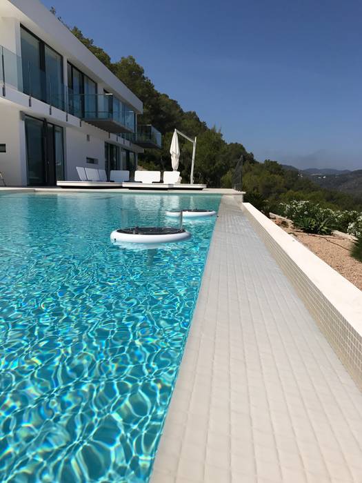Private residence in Ibiza, Spain , GlammFire GlammFire Basen bez krawędzi