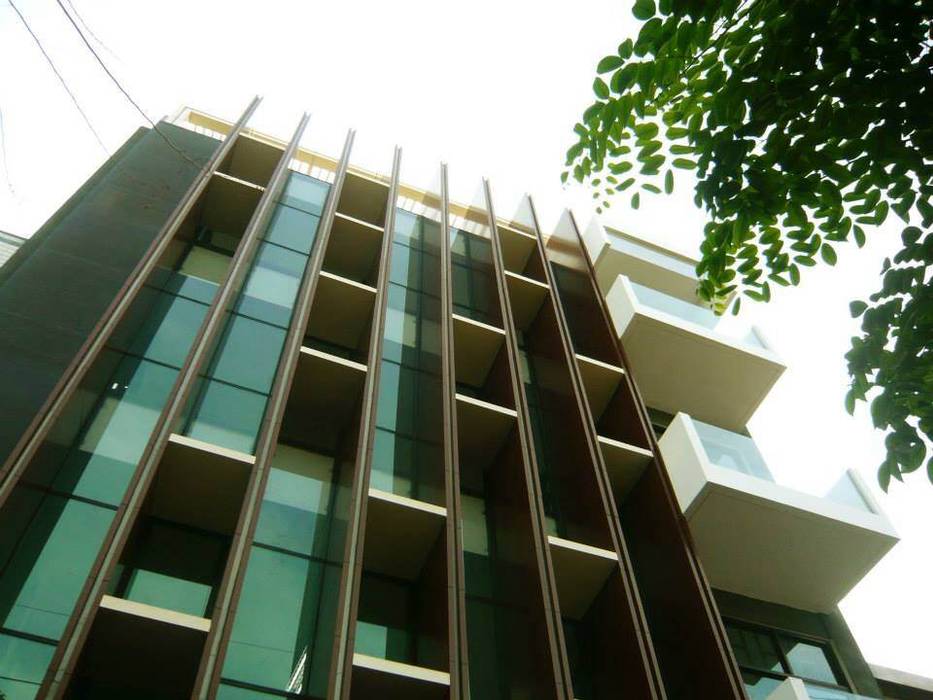 PB131 Office, Simple Projects Architecture Simple Projects Architecture Ruang Komersial Aluminium/Seng Gedung perkantoran