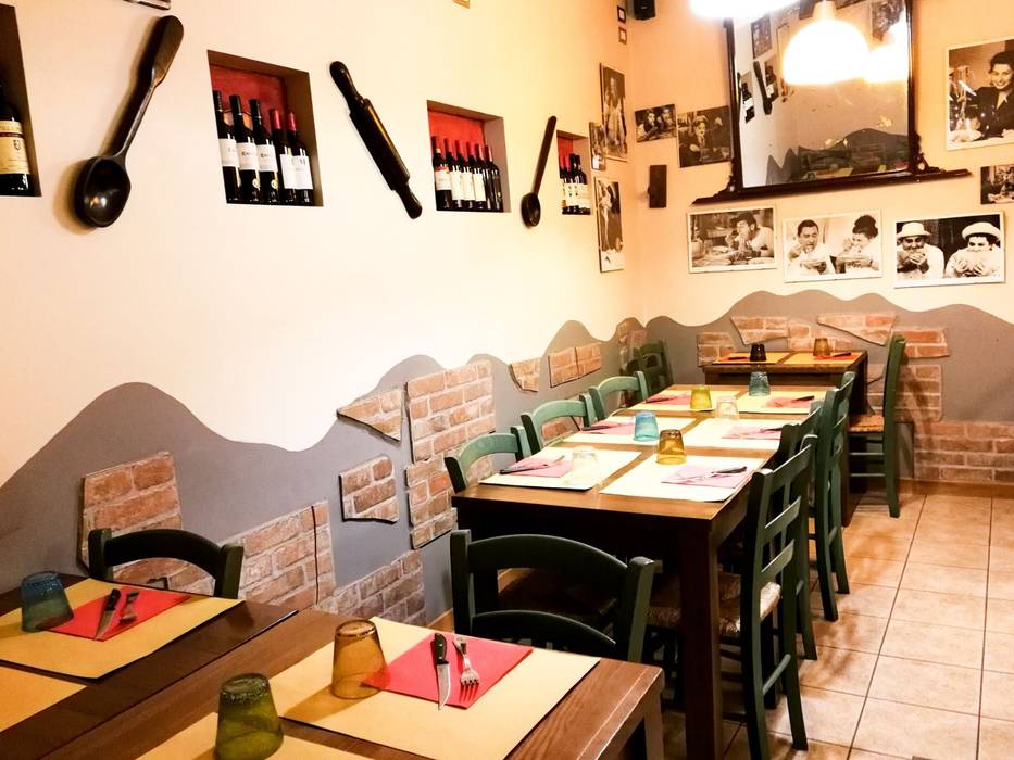 Pizzeria La Taverna dei Matti , Luca Alitini Luca Alitini Ruang Komersial Kayu Wood effect Restoran