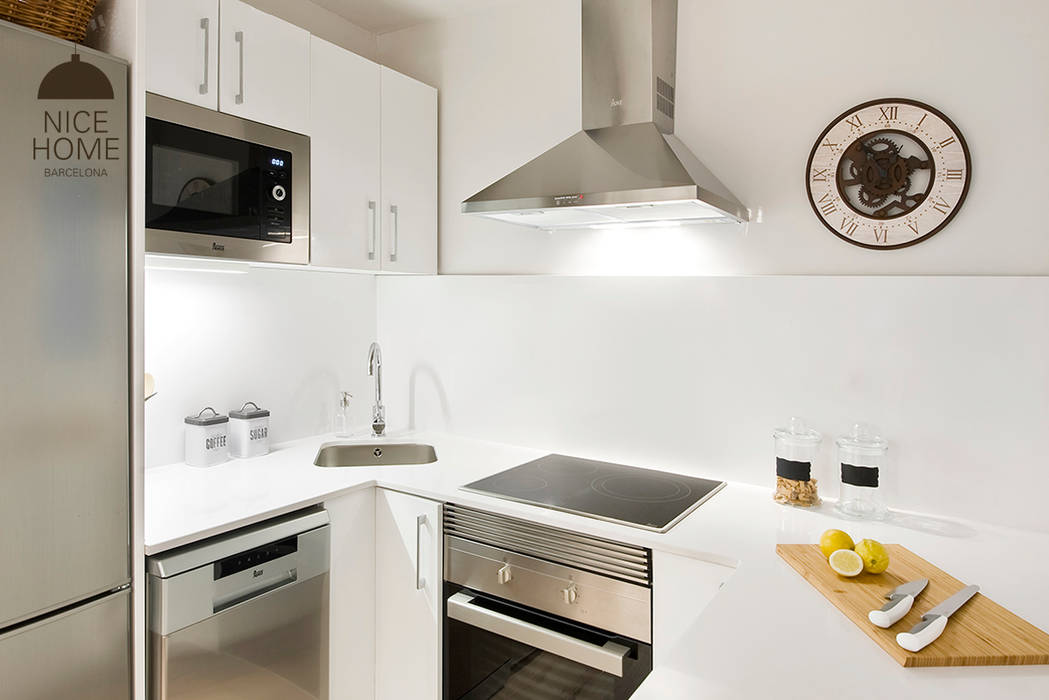 Proyecto Ramblas, Nice home barcelona Nice home barcelona Kitchen