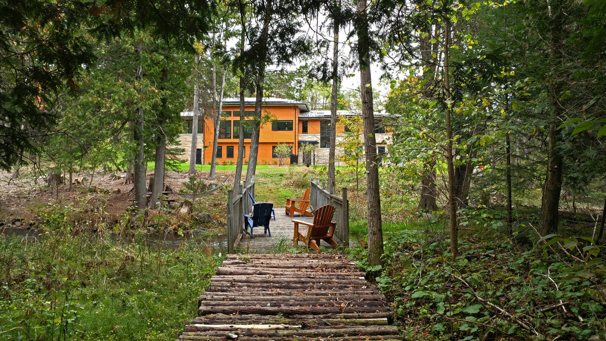 Credit River Valley House, Solares Architecture Solares Architecture Casas rurales