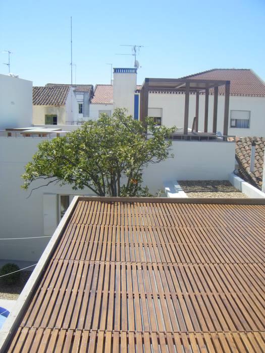 Pátio Interior .Vista Terraço Leonor da Costa Afonso Espaços comerciais Hotéis