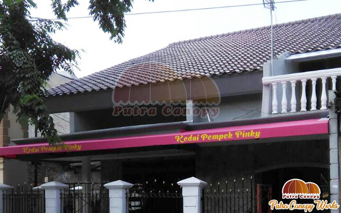 Canopy Kain Jakarta (Kedai Pempek) Putra Canopy Balkon, Beranda & Teras Modern Tekstil Amber/Gold canopy kain,awning,canopy,canopy kain jakarta,jakarta,Accessories & decoration