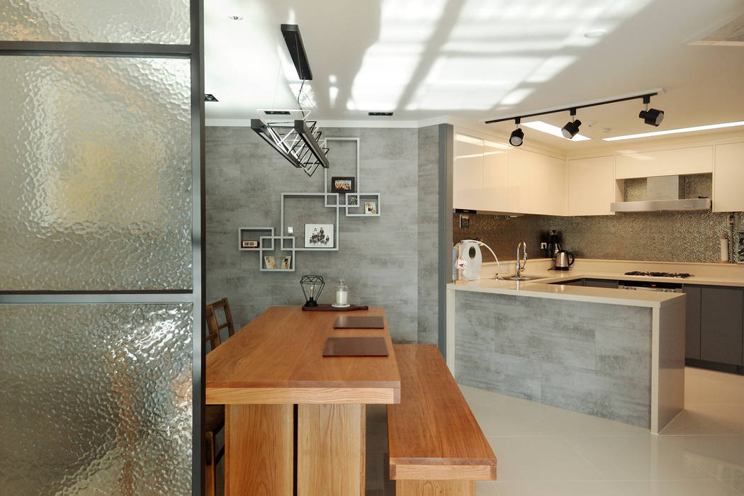 왕십리 텐즈힐 아파트 인테리어, (주)더블유디자인 (주)더블유디자인 現代廚房設計點子、靈感&圖片