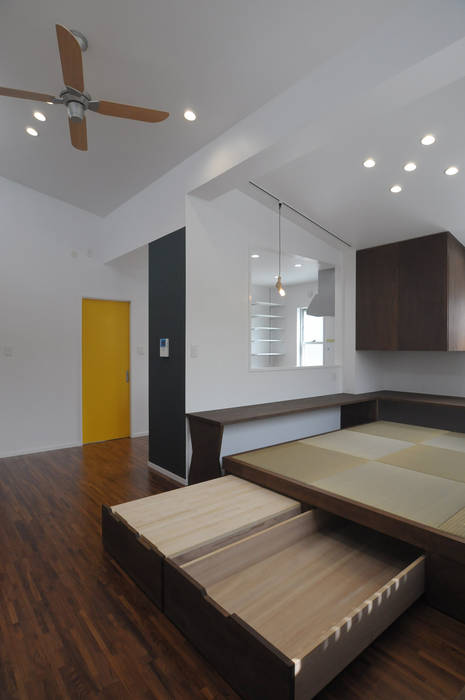 23坪のお家に色色, hacototo design room hacototo design room 现代客厅設計點子、靈感 & 圖片 木頭 Wood effect