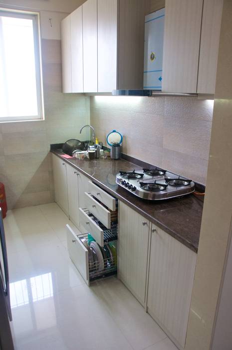 Residence at 4 Bungalows, Design Kkarma (India) Design Kkarma (India) Eclectic style kitchen