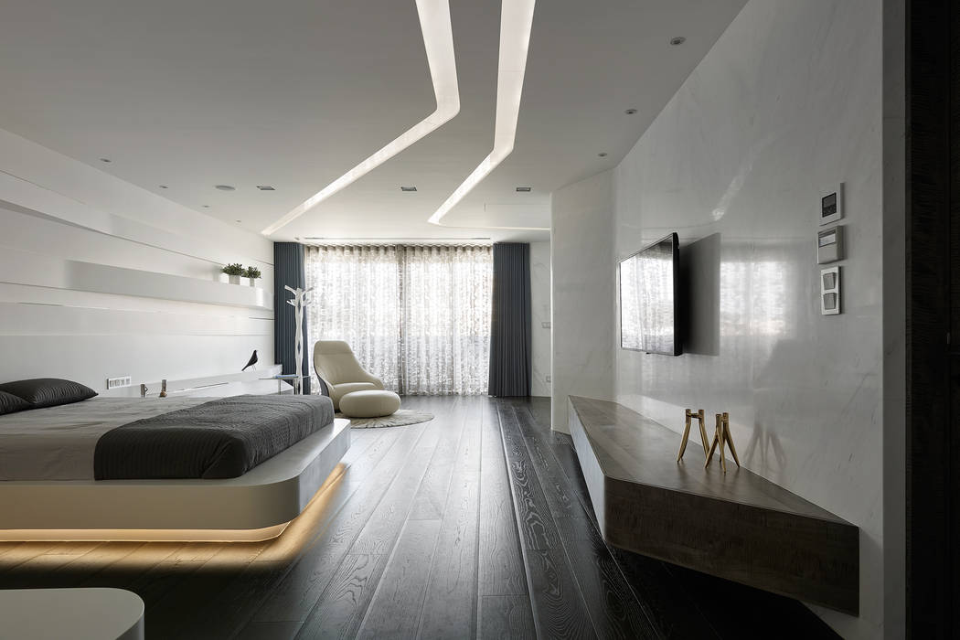 MASTER ROOM Nestho studio Modern style bedroom