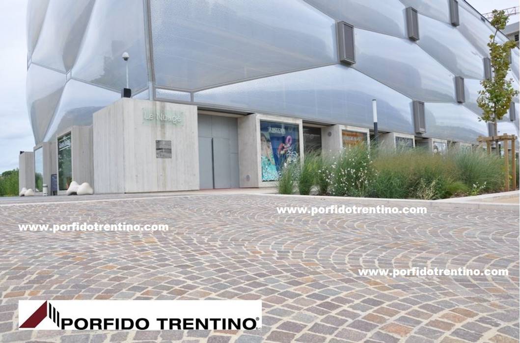 PORPHYRY, PORFIDO TRENTINO SRL PORFIDO TRENTINO SRL Murs & Sols modernes Pierre Carrelage