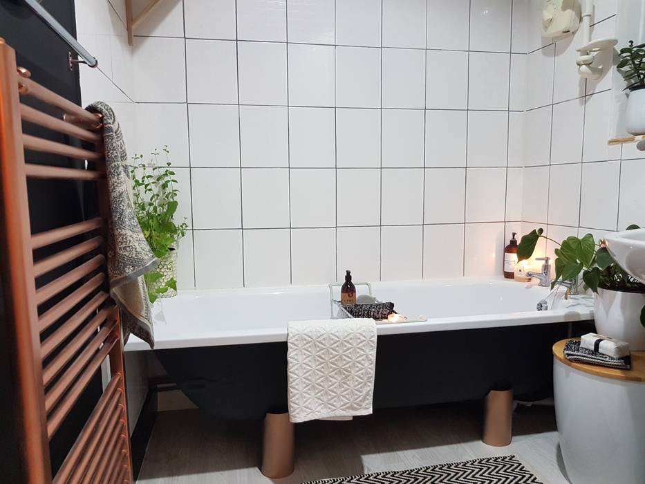 Bathroom makeover THE FRESH INTERIOR COMPANY Salle de bain industrielle copper,black,metalic,rose gold,chevron,zig zag,mid century modern,trend,interior design,houseplant