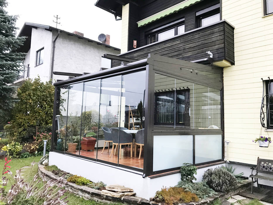 Glasoase - Sommergarten mit Glasschiebetüren, Schmidinger Wintergärten, Fenster & Verglasungen Schmidinger Wintergärten, Fenster & Verglasungen Klassieke serres Glas