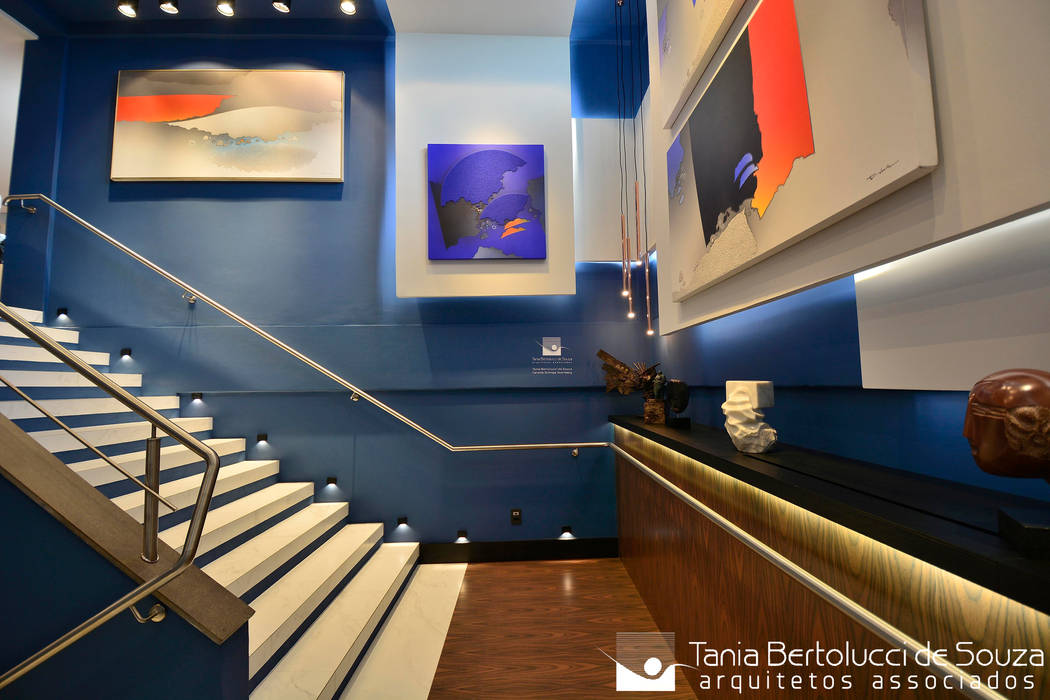 Espaço Galart - Mostra Elite Design, Tania Bertolucci de Souza | Arquitetos Associados Tania Bertolucci de Souza | Arquitetos Associados Escadas galeria,gallery,stairs,escada