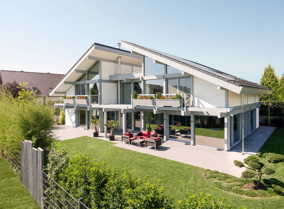 Kundenhaus friedrichsen familienvilla mit innenpool