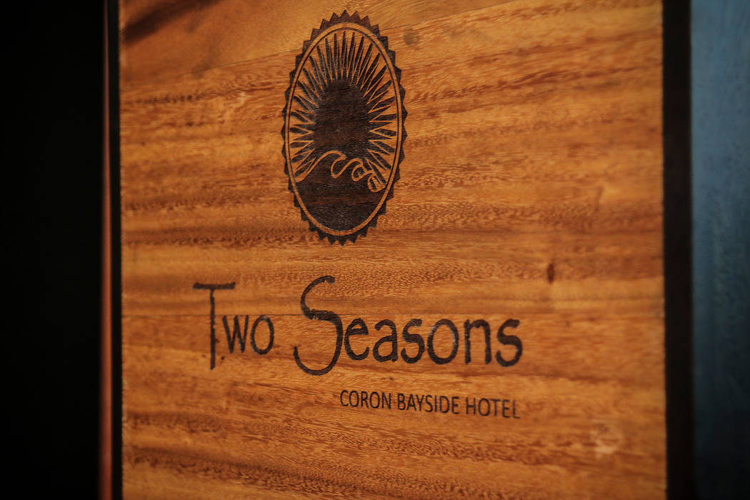 Two Seasons Coron Bayside Hotel, GDT Design Studio + Architects GDT Design Studio + Architects Commercial spaces Hotels