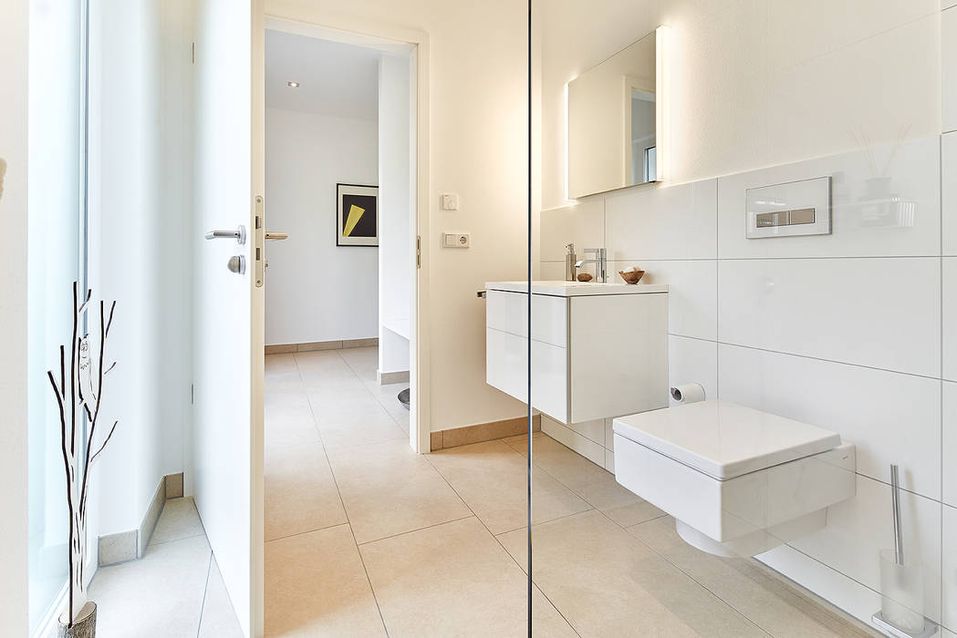 Moderner Wohlfühl-Bungalow, Lopez-Fotodesign Lopez-Fotodesign Modern bathroom