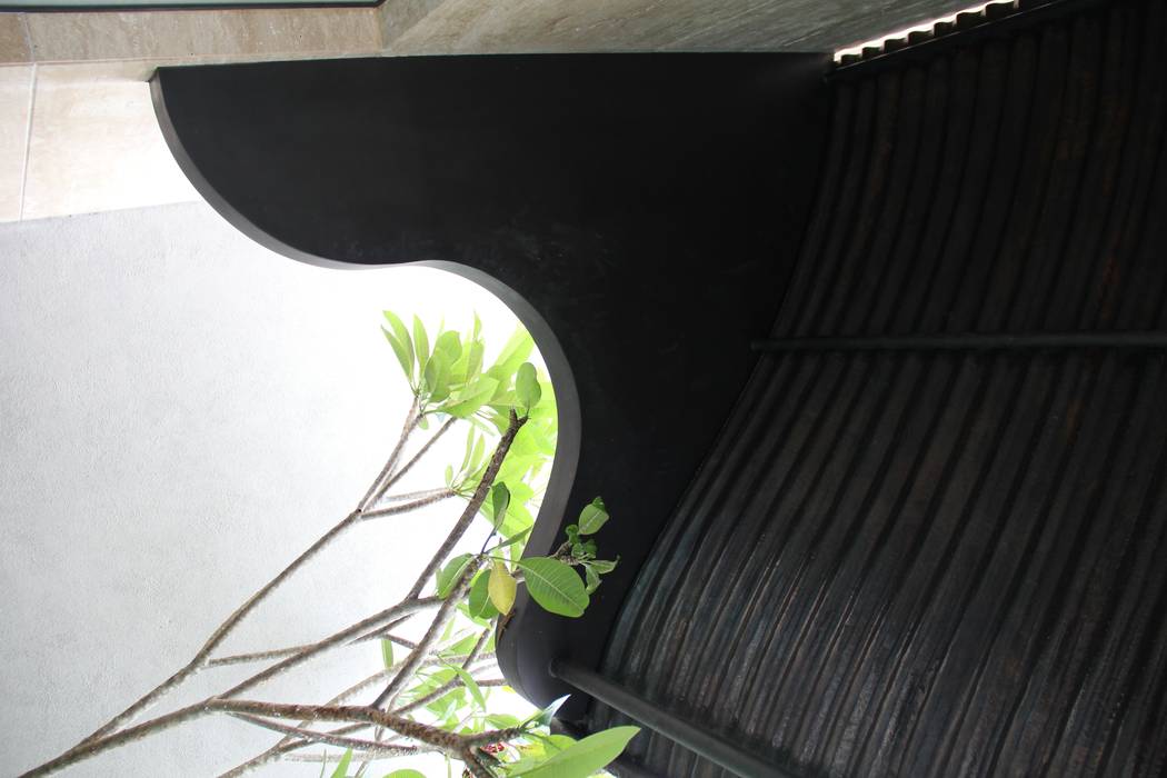 CINERE AT MAJALAH ASRI, sony architect studio sony architect studio Dinding & Lantai Modern