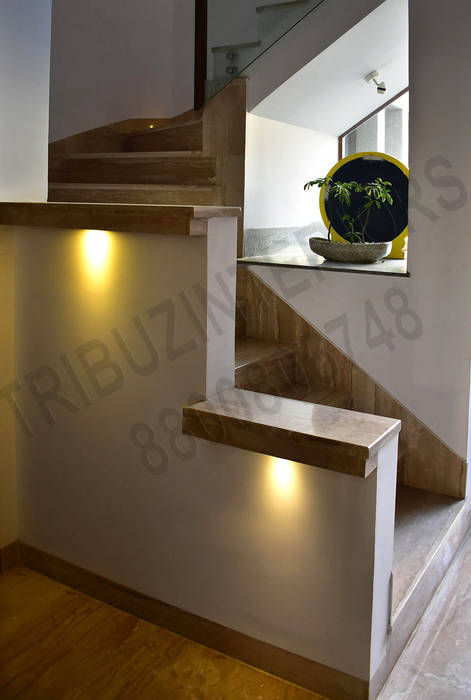 Villa, Tribuz Interiors Pvt. Ltd. Tribuz Interiors Pvt. Ltd. Eclectic style corridor, hallway & stairs