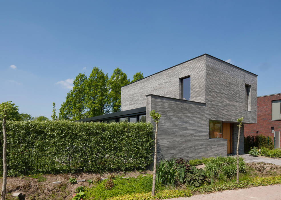 Betonstenen villa, Joris Verhoeven Architectuur Joris Verhoeven Architectuur 일세대용 주택 콘크리트