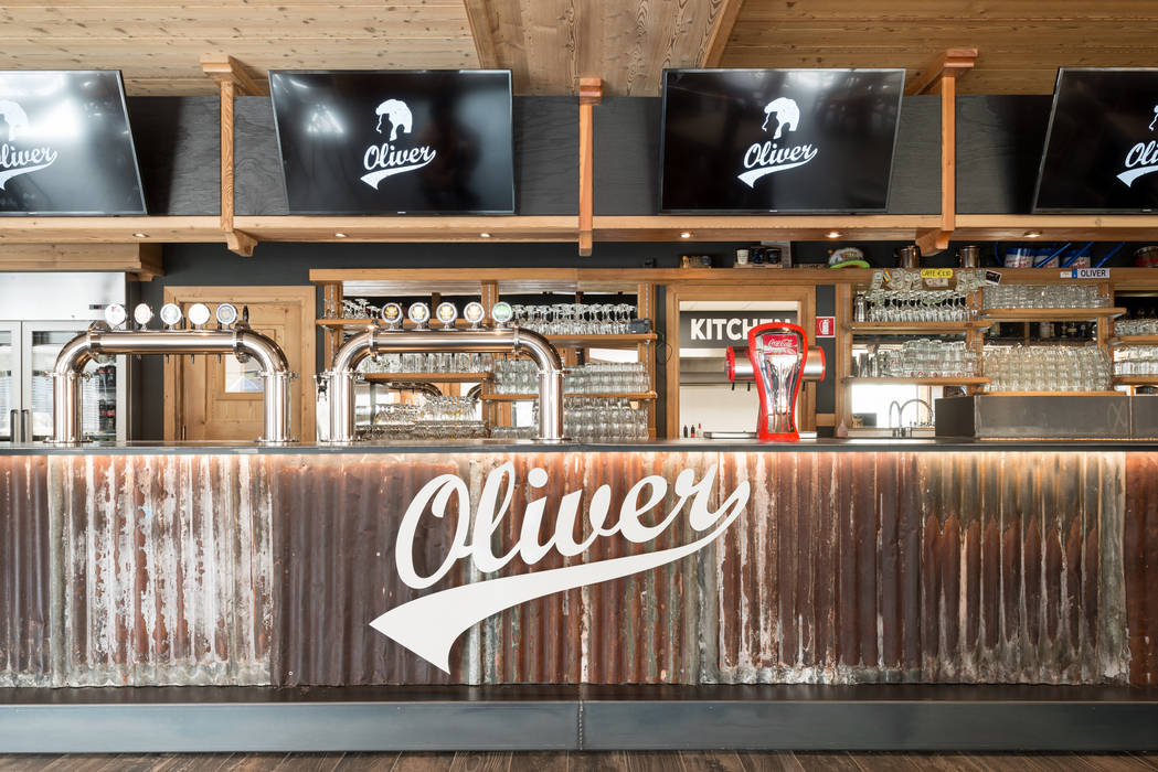 Oliver American Restaurant, BEARprogetti BEARprogetti Commercial spaces Bars & clubs