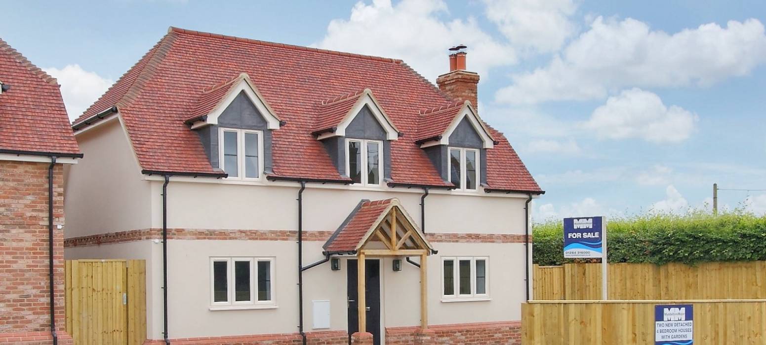 2 Detached Houses in Wiltshire, D&N Construction (Salisbury) D&N Construction (Salisbury) Modern houses