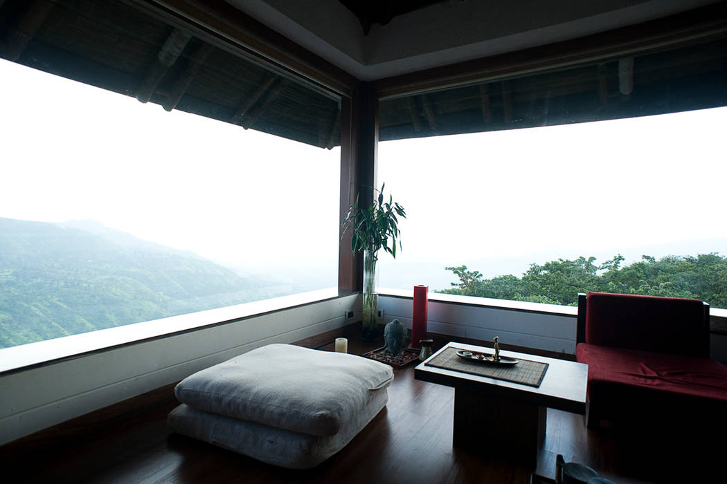 Nook in the Meditation hall homify Asian style living room Natural Fibre Beige Accessories & decoration