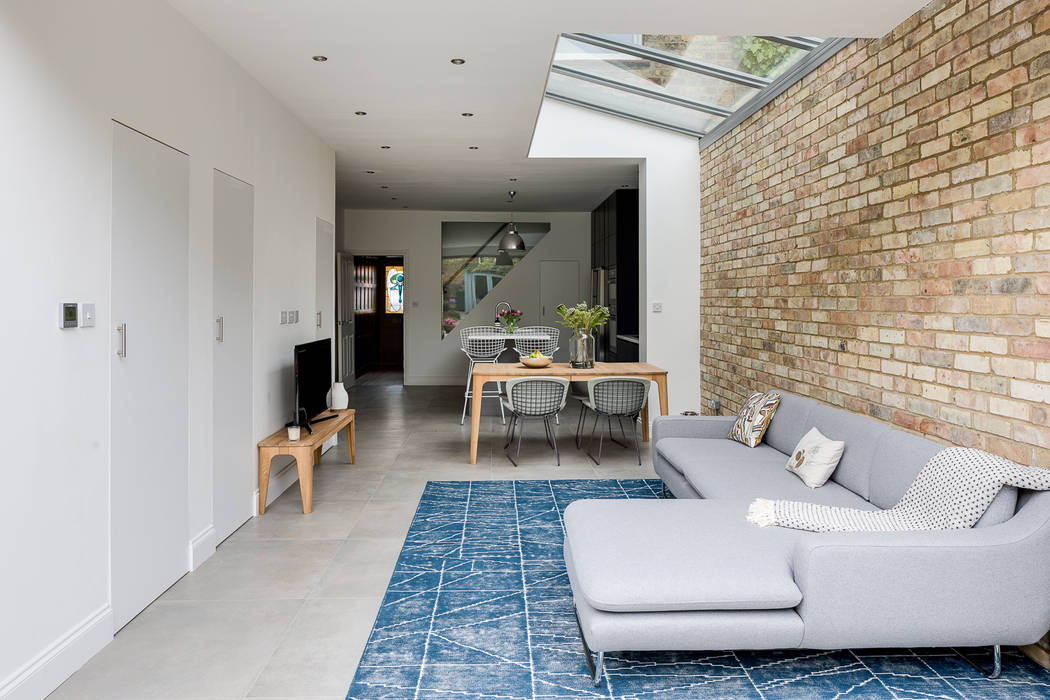 High Barnet Terrace House Transformation, Model Projects Ltd Model Projects Ltd Вітальня