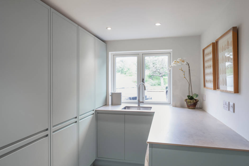 Aston Upthorpe - Handleless In-Frame Kitchen cu_cucine Cocinas de estilo moderno