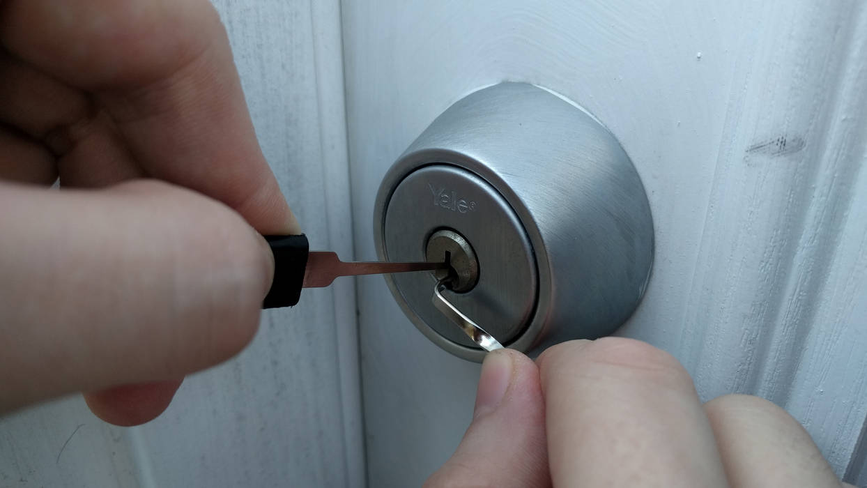 Home Lockout Lock Picking Locksmith Roodepoort