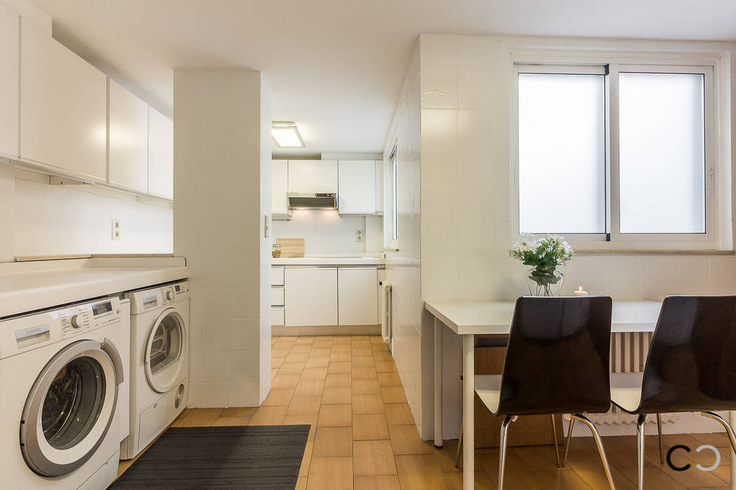 Home Staging de Alto Stading en Galicia, CCVO Design and Staging CCVO Design and Staging Cucina moderna
