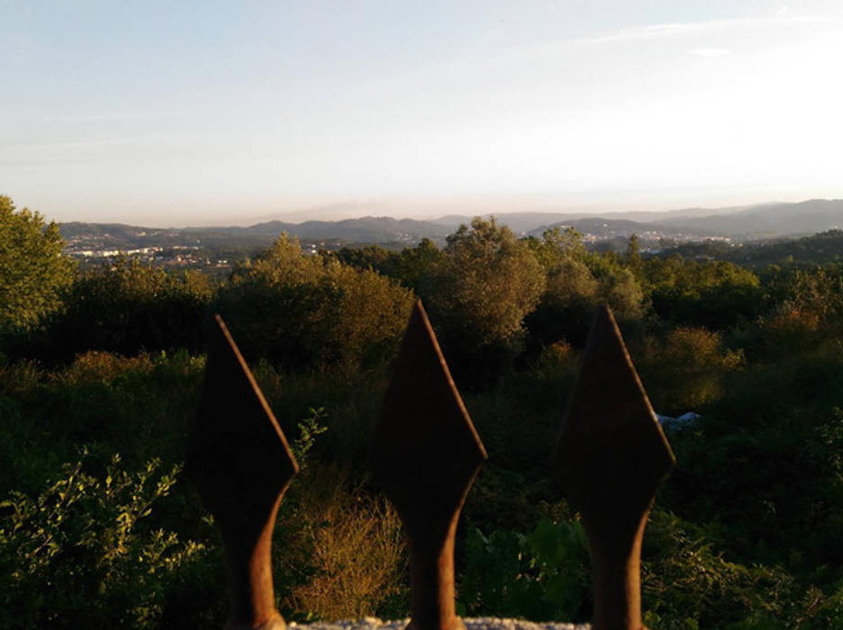 Habitação Unifamiliar Casa Cabórnegas, Em Paralelo Em Paralelo Casetas de jardín