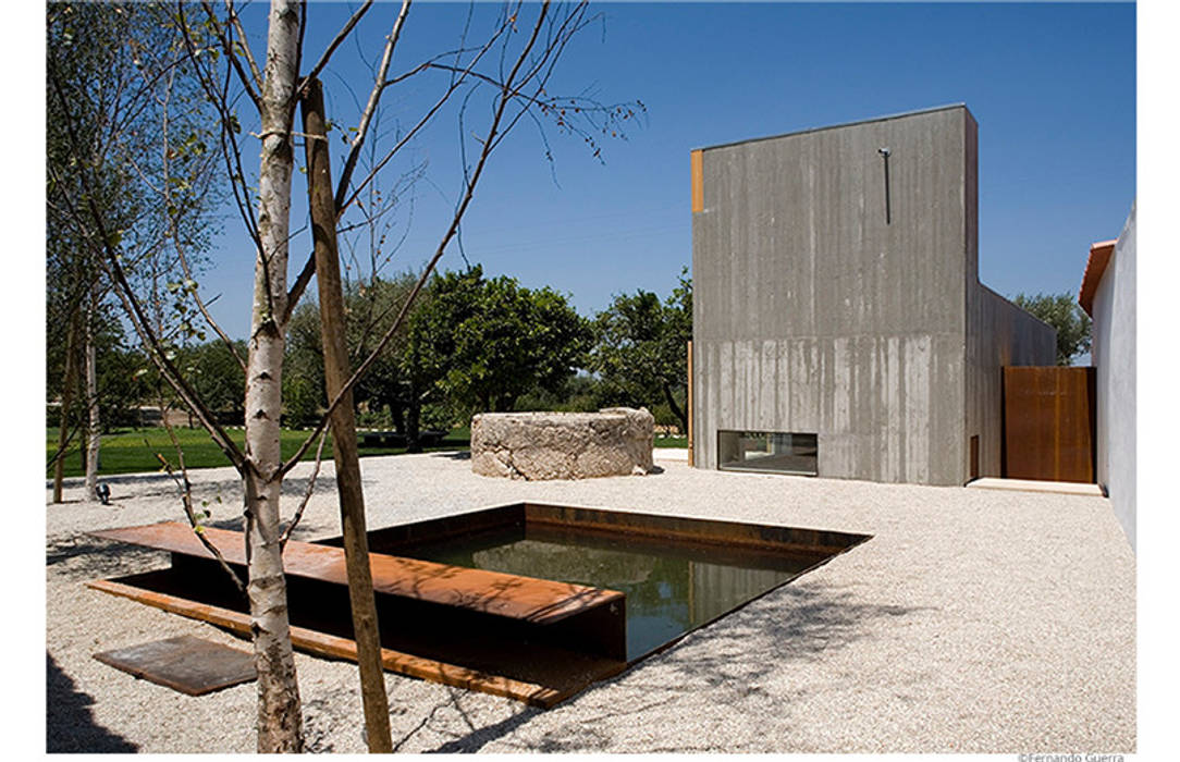 House at Chamusca da Beira, Portugal Margem Arquitectura Paisagista Lda Jardines eclécticos