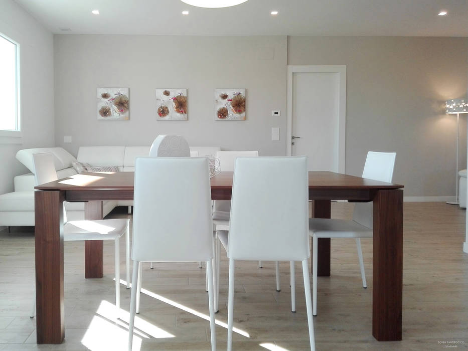 Interior design- zona living, Sonia Santirocco architetto e home stager Sonia Santirocco architetto e home stager Modern dining room