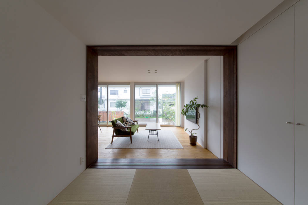 川西GREEN HOUSE ラブデザインホームズ／LOVE DESIGN HOMES オリジナルデザインの 多目的室 リビング,和室,畳