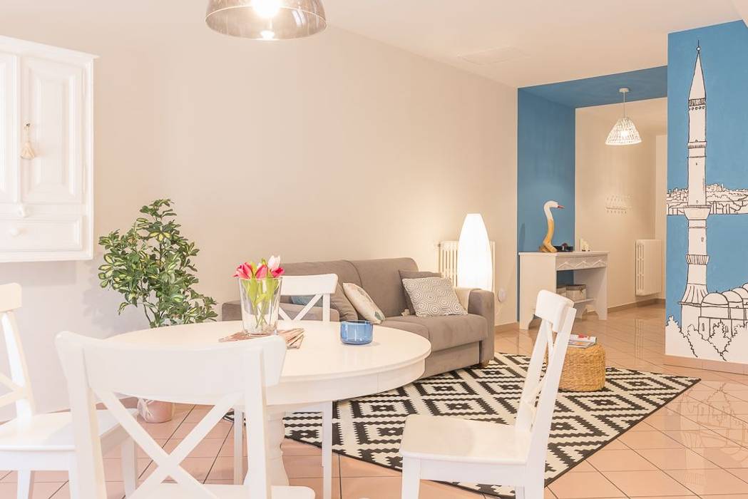 Appartamento Cigno Anna Leone Architetto Home Stager Sala da pranzo minimalista home staging