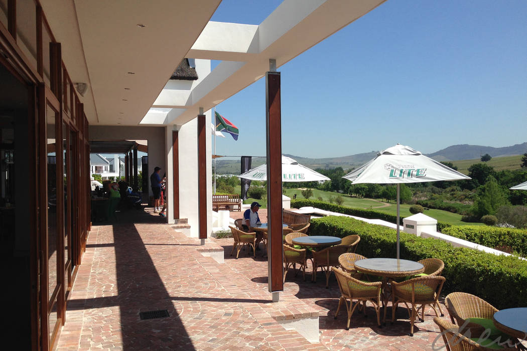 de zalze golf clubhouse upgrade, drew architects + interiors drew architects + interiors Commercial spaces Event venues