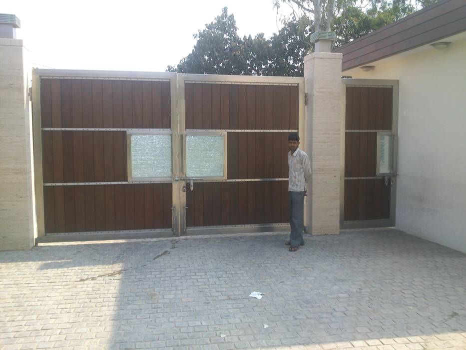 Exterior gate ANBN DESIGNS Villas Engineered Wood Transparent