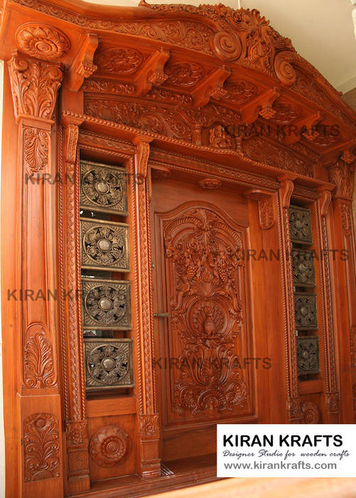 Carved Main Door, Kiran Enterprises Kiran Enterprises Puertas de madera