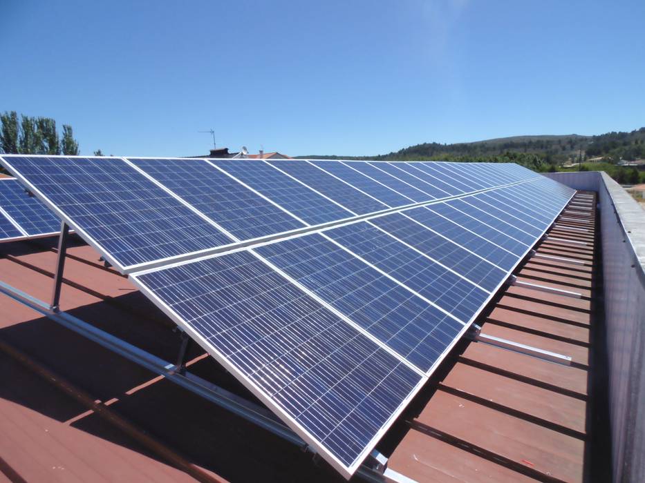 Paineis Solares Mini-Preço Sernancelhe, EC2+Energias EC2+Energias Telhados de duas águas