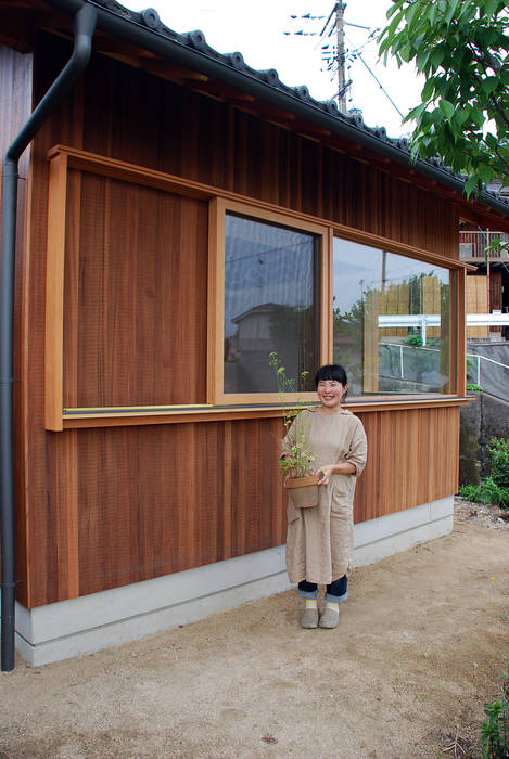 児島の小さなアトリエ Tiny atelier, 丸菱建築計画事務所 MALUBISHI ARCHITECTS 丸菱建築計画事務所 MALUBISHI ARCHITECTS บ้านและที่อยู่อาศัย ไม้ Wood effect