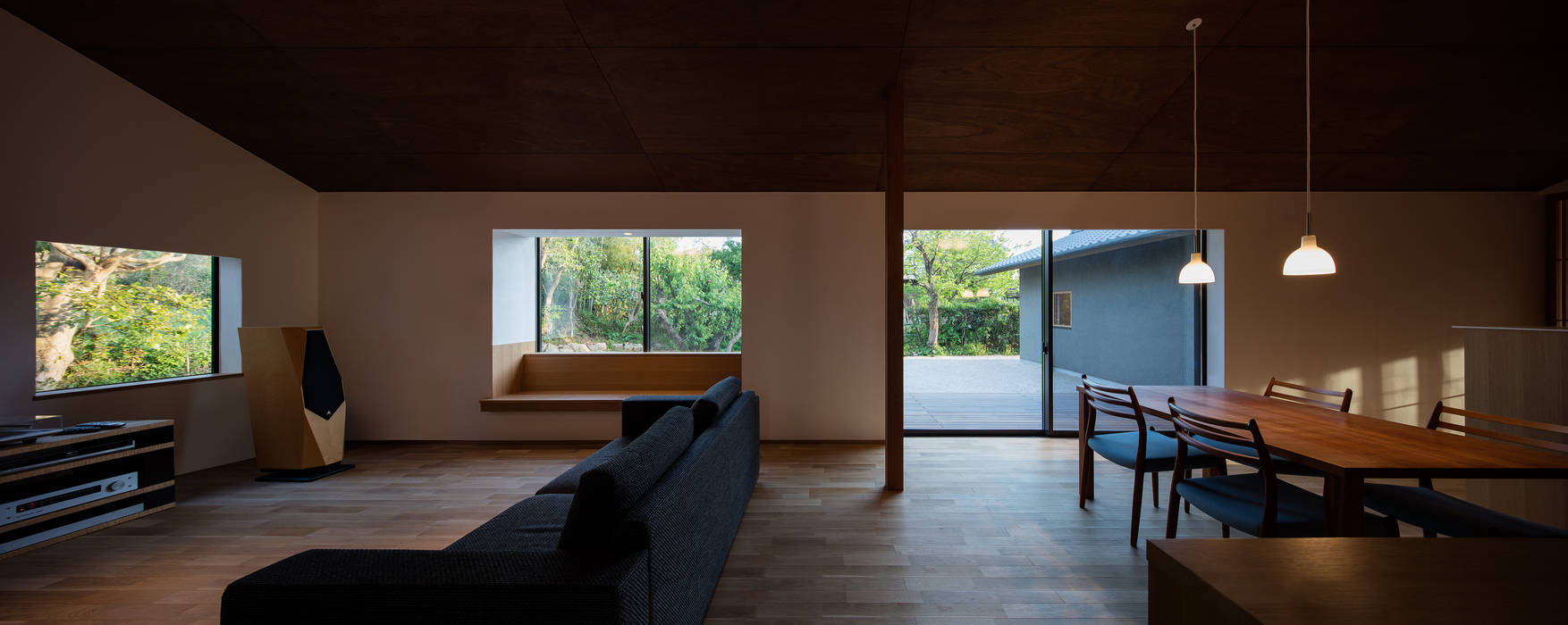 柳瀬真澄建築設計工房 Masumi Yanase Architect Office Soggiorno Moderno Homify