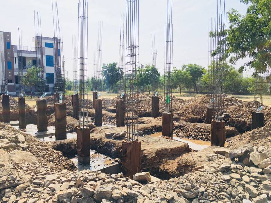 Casting of Stub columns Cfolios Design And Construction Solutions Pvt Ltd Multi-Family house