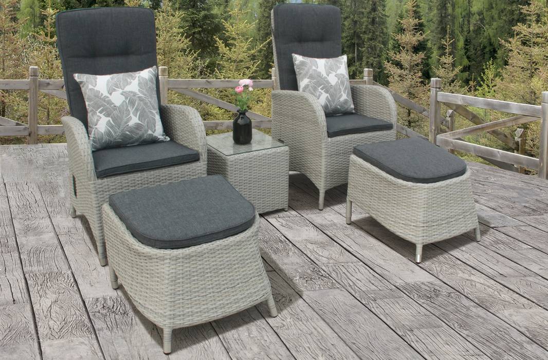 Rattan bistro set with footstools Garden Centre Shopping UK Jardins modernos Mobiliário