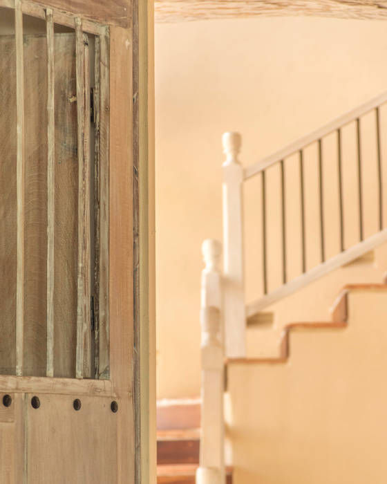 HACIENDA SANTA CRUZ DE PAPARE, Maria Teresa Espinosa Maria Teresa Espinosa Stairs