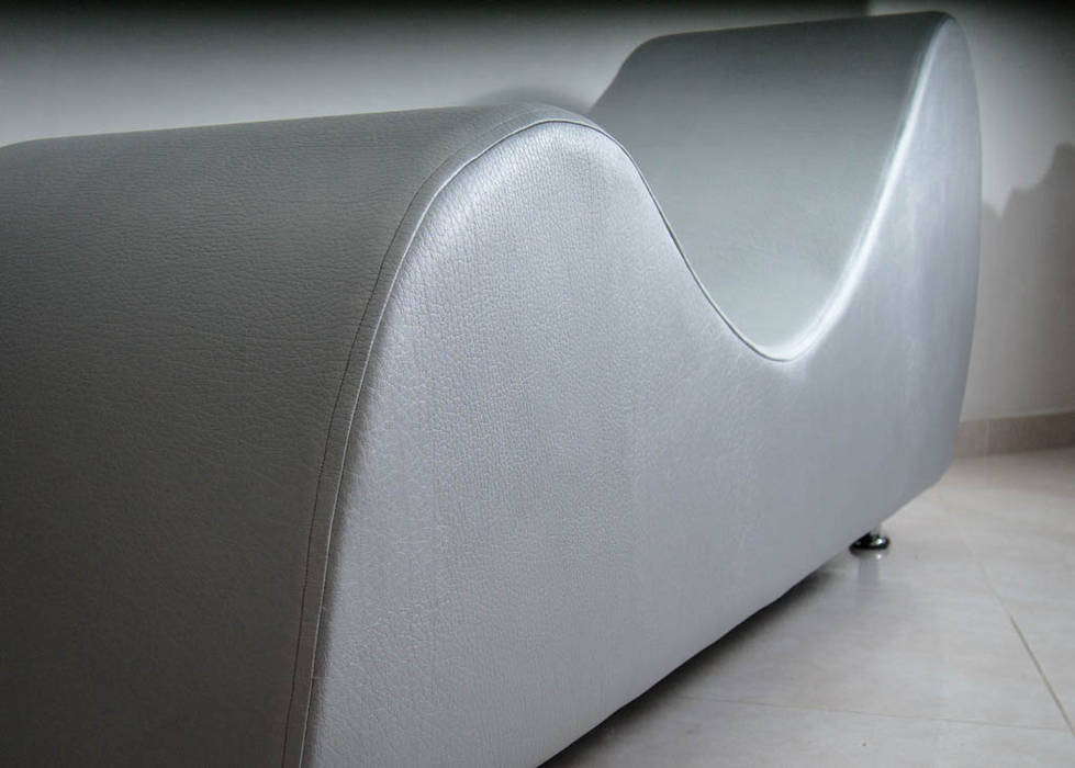 mueble tantra 2 Proyectos Kukenán SAS Habitaciones modernas Sofas y chaise long