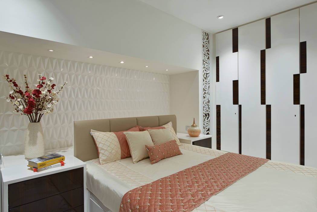 PARENTS BEDROOM Milind Pai - Architects & Interior Designers Minimalist bedroom